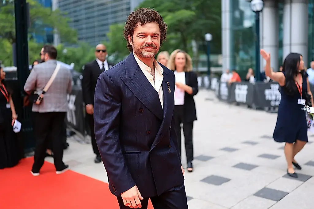 Alden Ehrenreich: de Han Solo a Steve Urkel