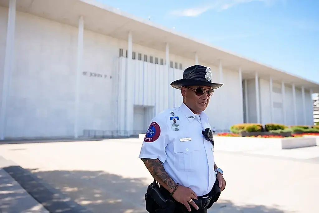 Cierran el Kennedy Center: ¿reforma o guerra por el nombre de Trump?