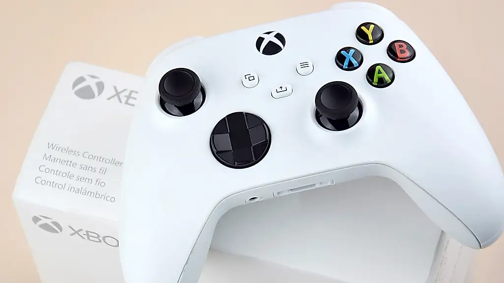 Провод или свобода: какой Xbox-контроллер выбрать