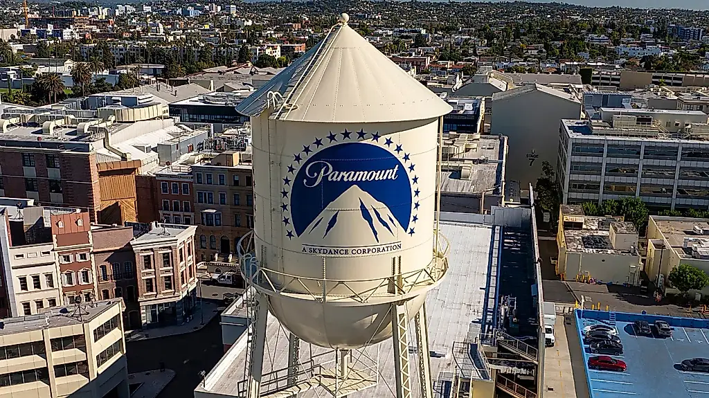 Paramount расчистила путь к Warner Bros.