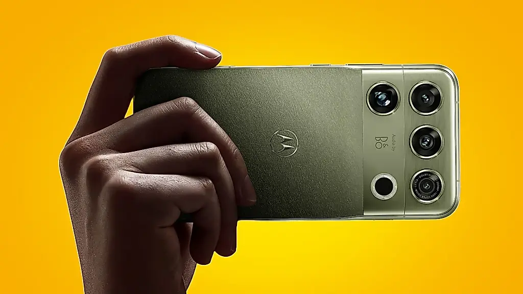 Motorola vuelve a la primera división: el Signature 27 estrena un nuevo Snapdragon