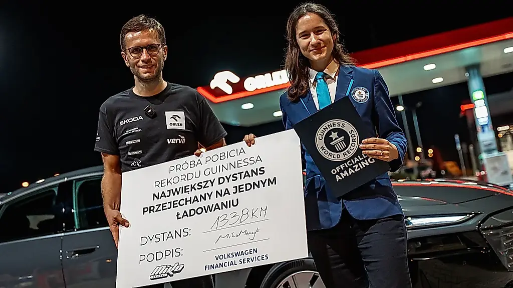 Audi проехала 1338 км без зарядки