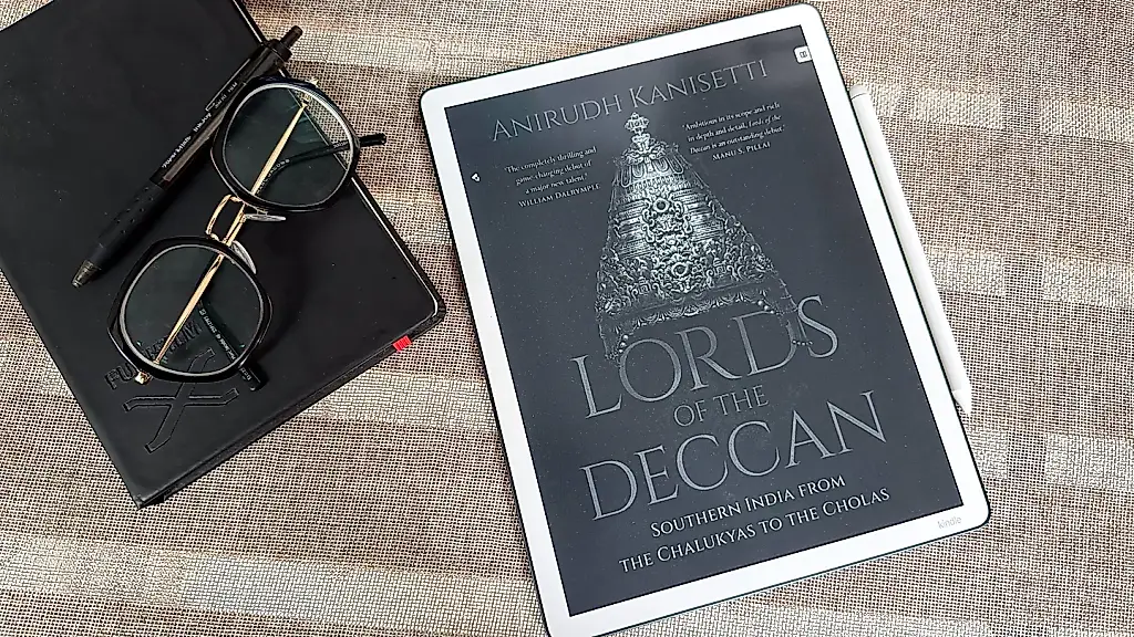 Amazon Kindle Scribe (3.ª generación, 2025): un aliado enorme, luminoso y caro para escribir a mano (pero no para el bolsillo)