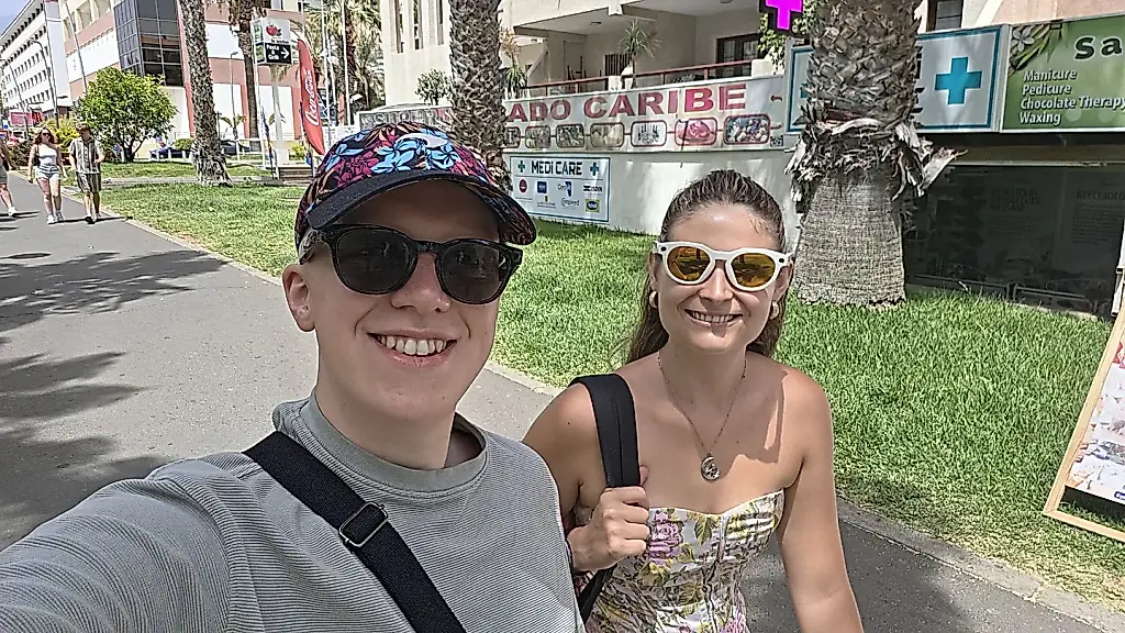Gafas Meta: paraíso y paranoia en vacaciones