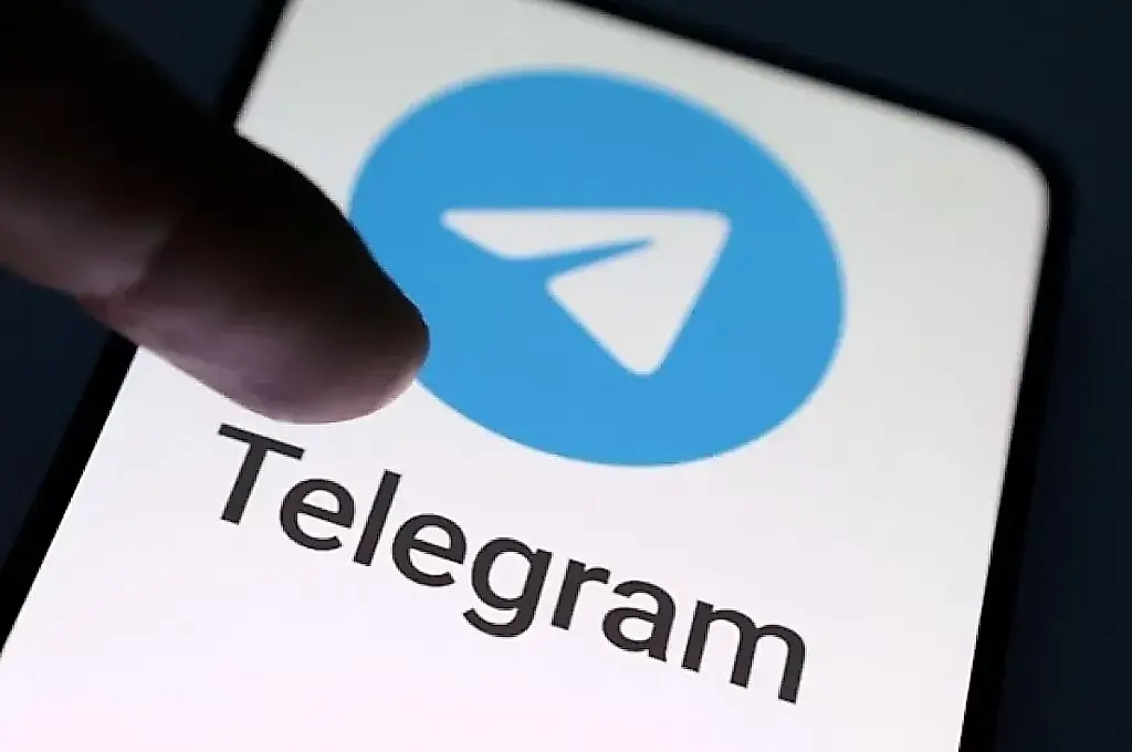 Telegram vuelve a la App Store