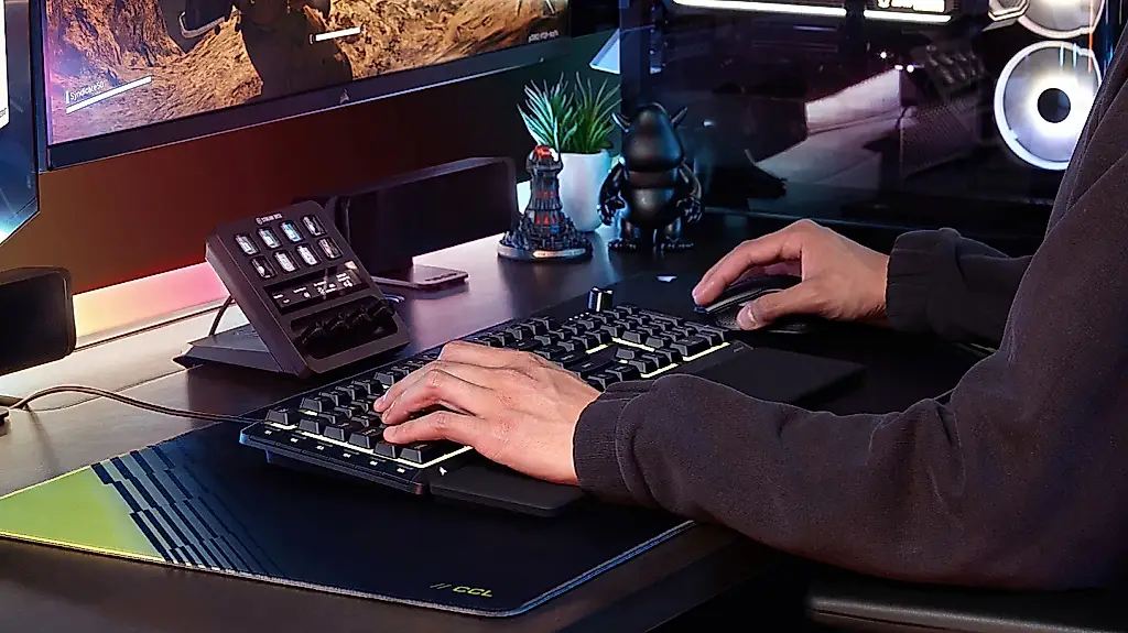 Corsair presenta nuevos teclados gaming con dial de control y un ratón con gran autonomía