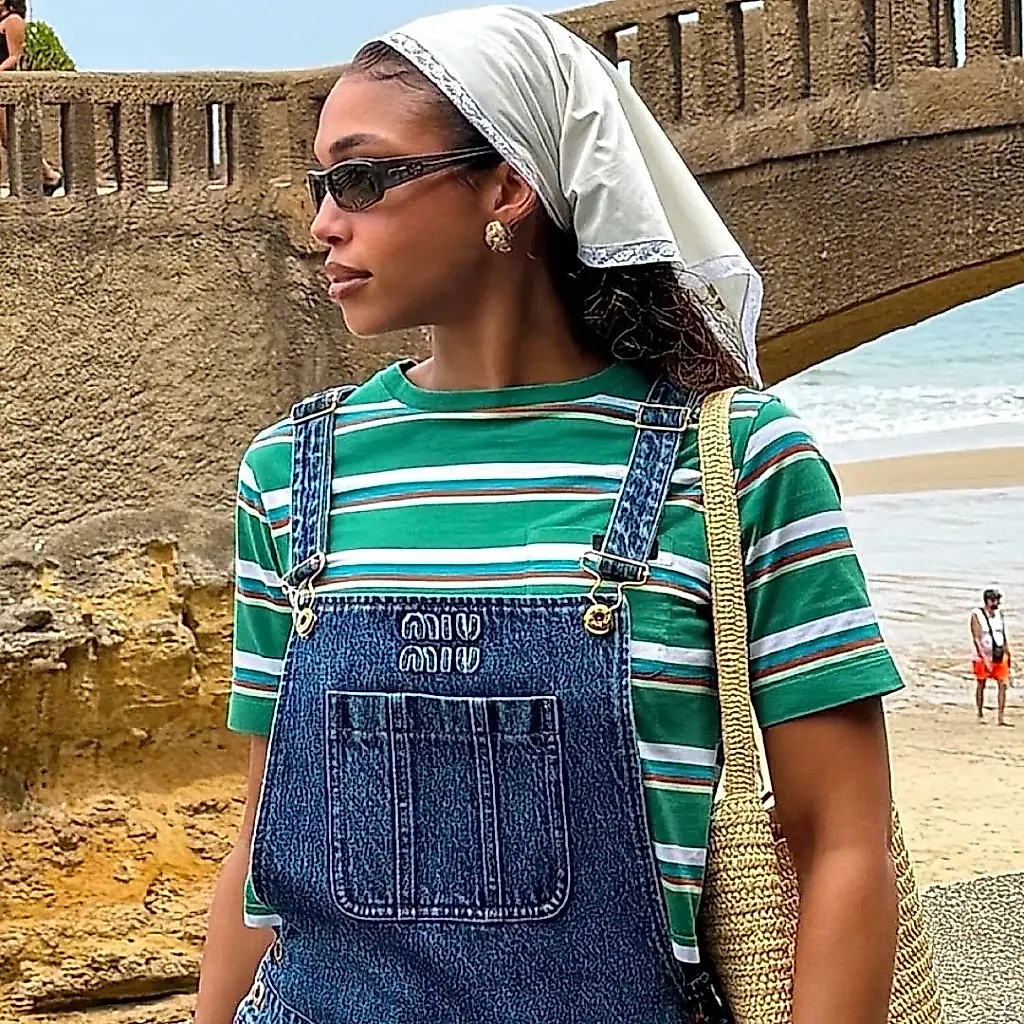 Rayas contra lunares: Lori Harvey marca la moda del final del verano