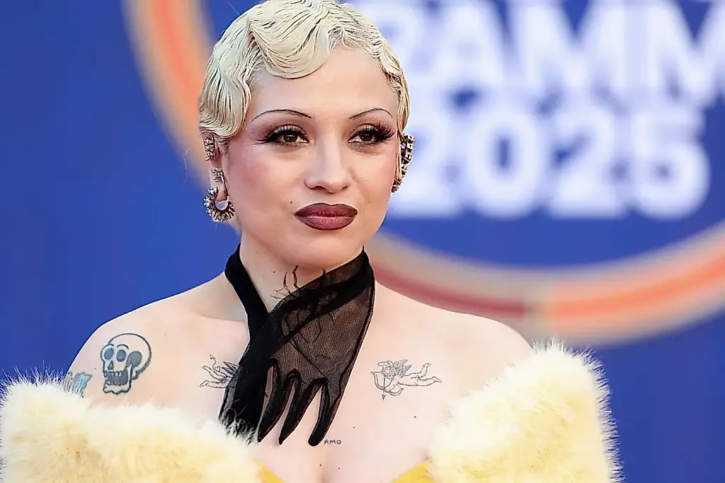 Estrellas de la música latinoamericana reciben premios por su contribución a la sociedad
