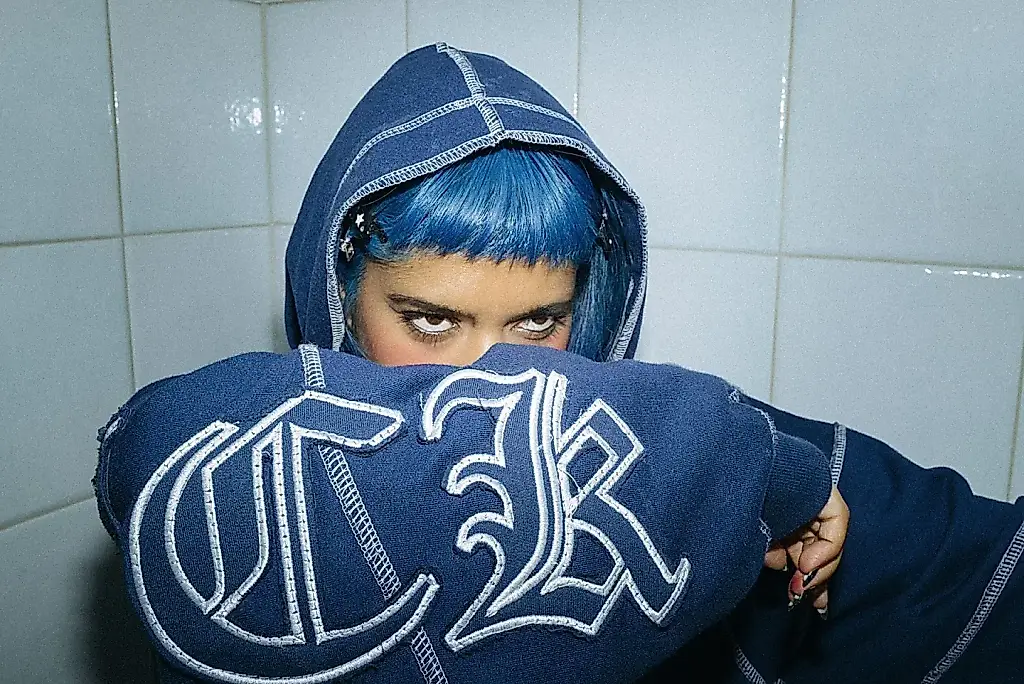 Ecca Vandal no soporta el aburrimiento