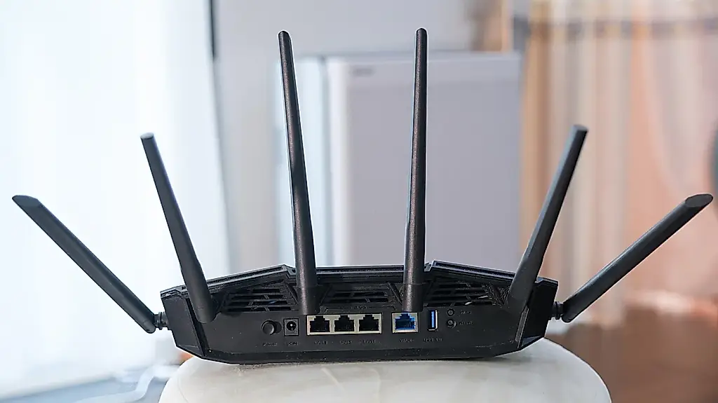 Cómo restablecer un router ASUS