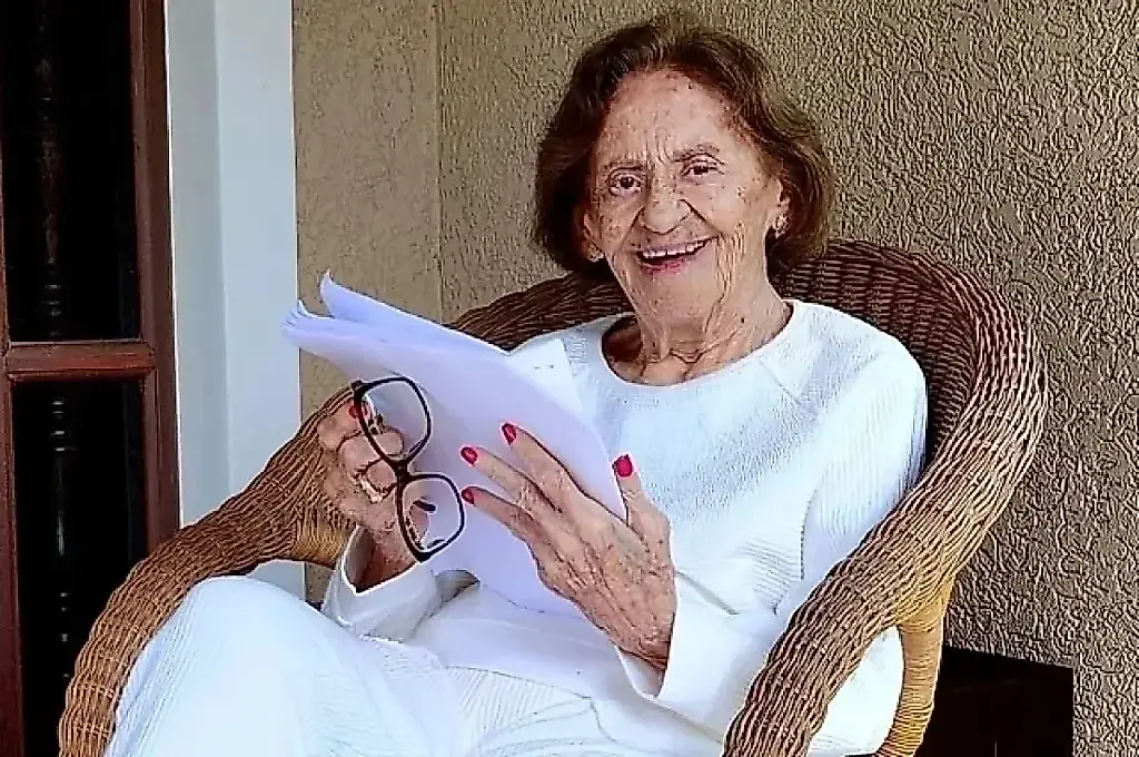 Fallece la actriz Laura Cardoso, de «El secreto de Puente Viejo»