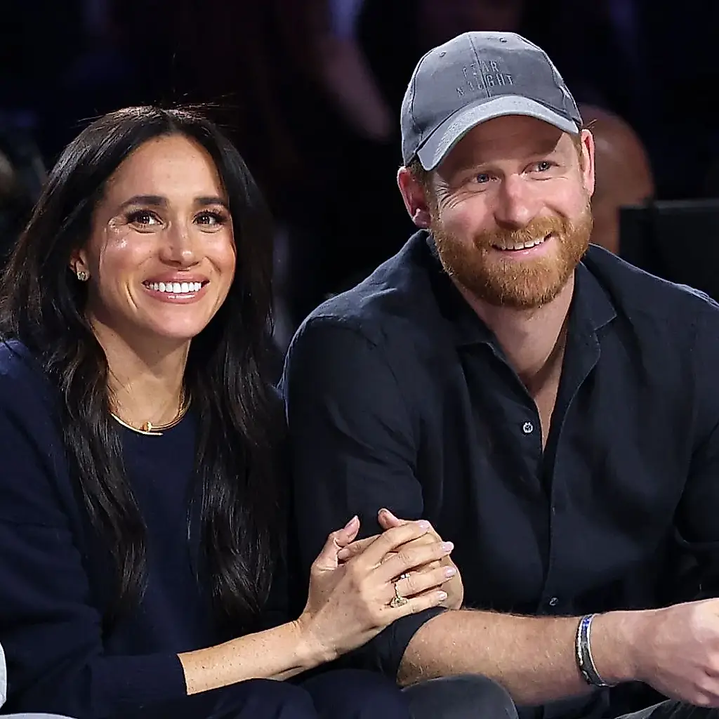 Harry y Meghan: ¿el gran regreso británico o una actuación de cara a la galería?