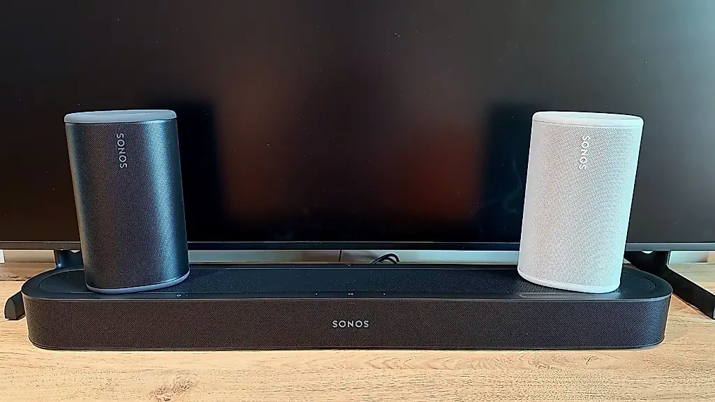Sonos придумала, как не превращать тыловые колонки в мебель
