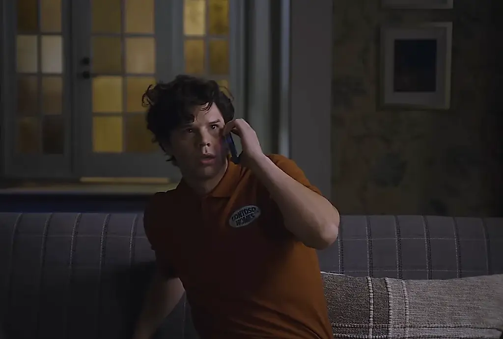 Cinco minutos para despertar: Kerry Barker estrena «Mama Bear»