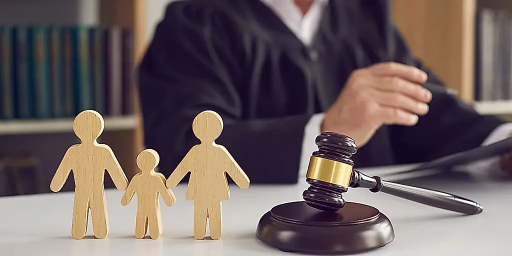 Развод не виноват? Что показало исследование о депрессии взрослых детей