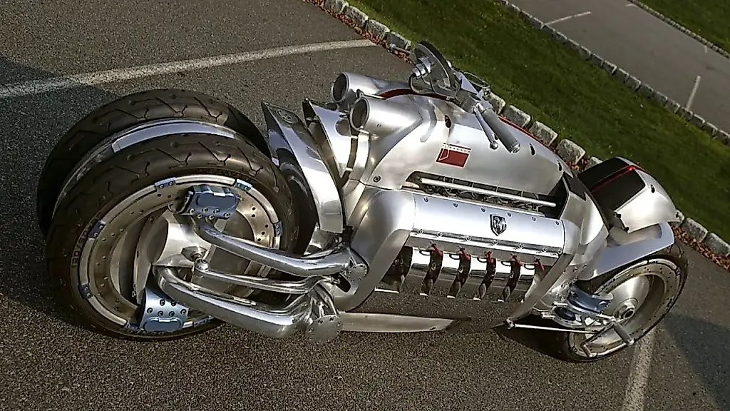 Dodge Tomahawk: una moto con V10 por 555.000 dólares
