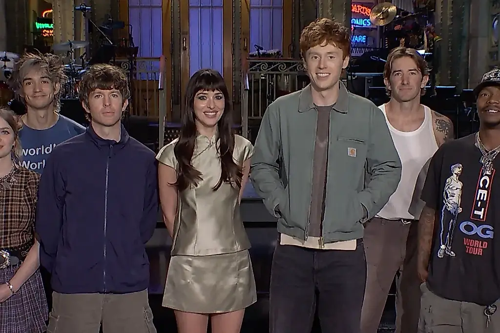 Turnstile desatan una explosión hardcore en SNL