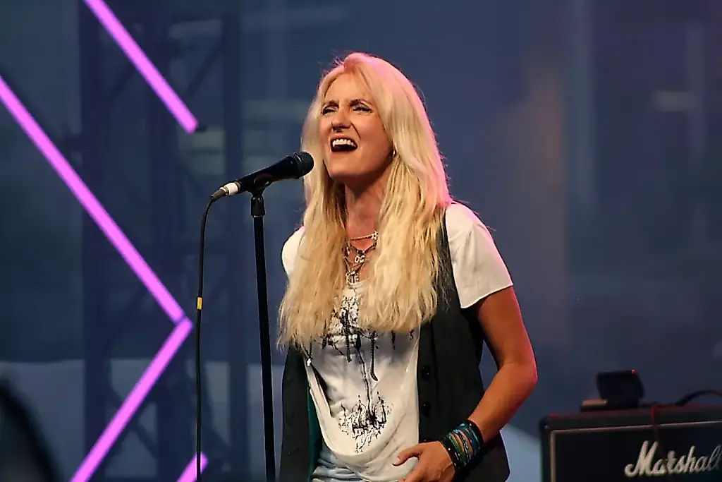 Умерла Sass Jordan — голос канадского рока и судья Canadian Idol