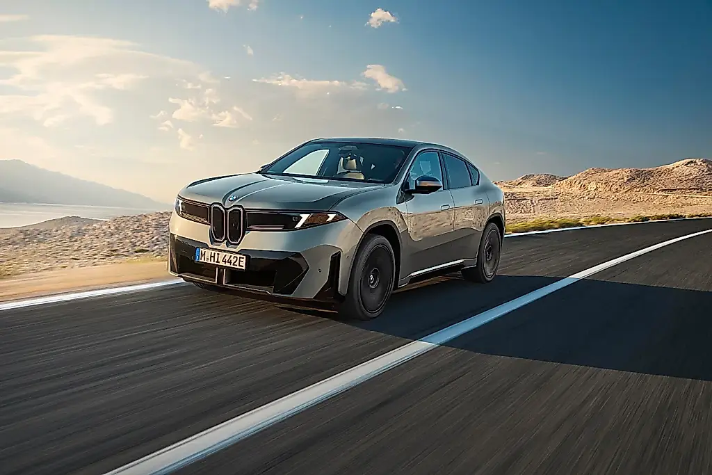BMW бросает iX4 в бой с Китаем