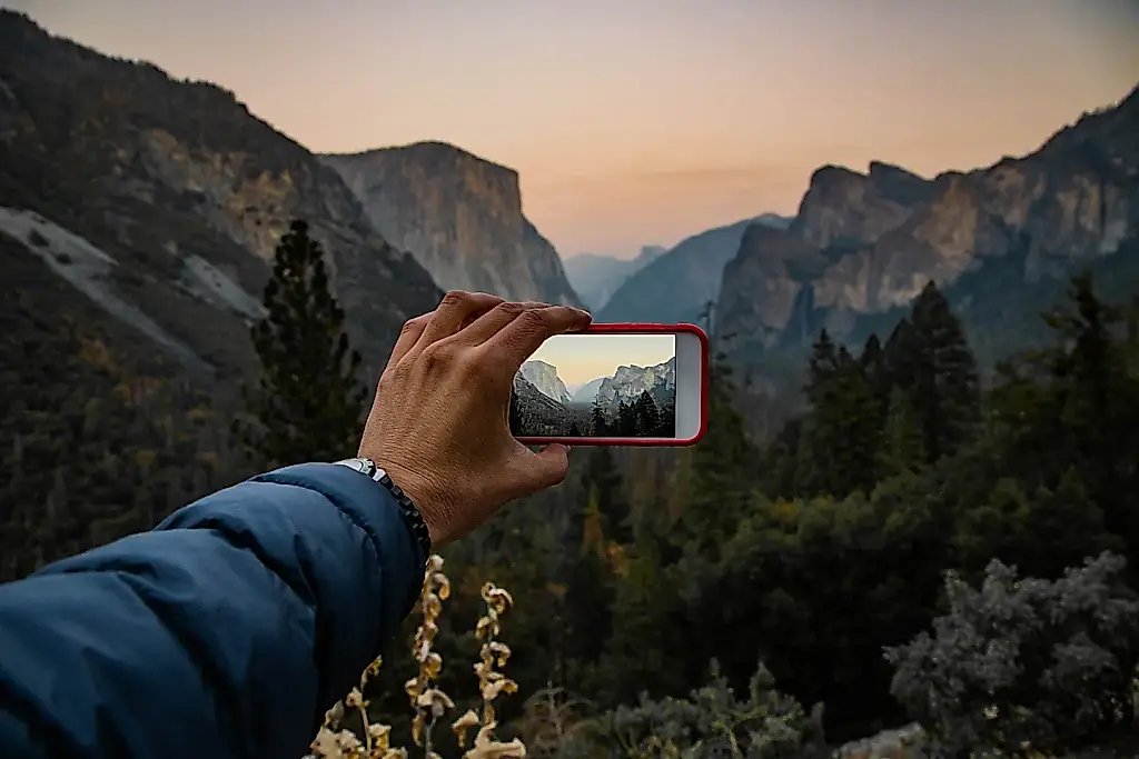Bloomscrolling: cómo recorrer el feed sin alimentar la ansiedad