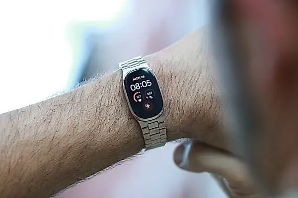 Fitbit Edge: el tracker que no te obliga a vivir pegado al móvil — foto 2