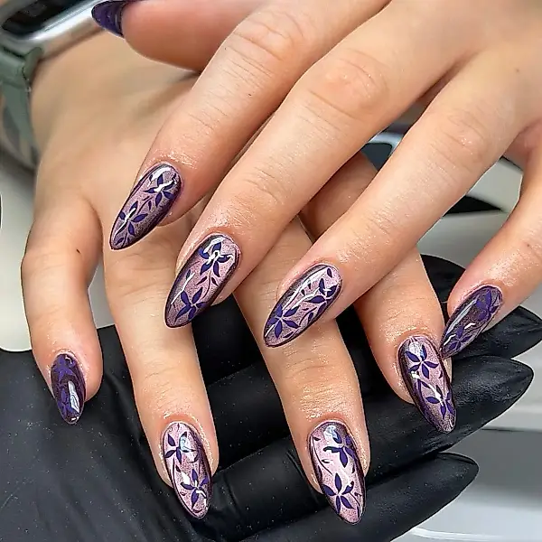 Manicura morada: el otoño pide nuevos tonos — foto 4