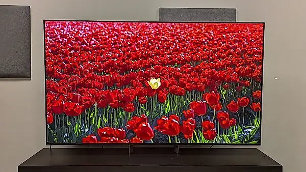 Sony Bravia 9 II: телевизор за цену маленького отпуска — фото 1