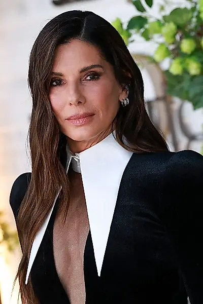 Las morenas toman las riendas del otoño: 15 tonos de cabello castaño oscuro — foto 4