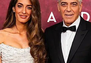 Амаль Клуни и её жемчужное платье на премии Тони 2025 года: как стать королевой без спойлеров