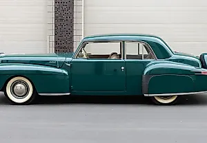Lincoln Continental Club Coupe 1942 года - редкое авто на фоне Второй мировой войны