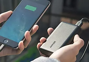 Anker проверяет на жару: Поджог или просто пауэрбанк?