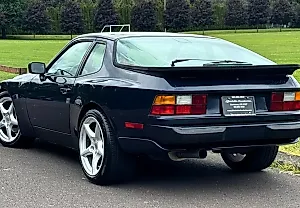 Автомобили Диего: от Porsche до Pontiac