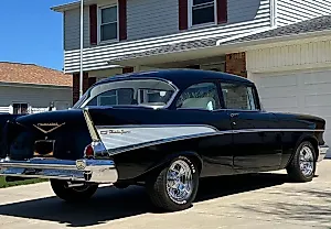 Небо в шорах: история о 1957 Chevrolet 210