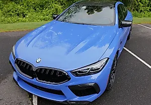 Обзор BMW M8 Competition 2025: суперкар для тех, кто не боится пробок