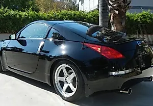 350Z: дар для автосалонов или как стать легендой на колесах?