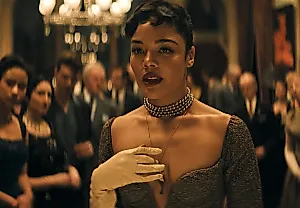 TIFF 2025: кинофестиваль с изюминкой и черным юмором