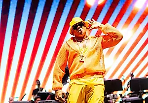 LL Cool J и Джазмин Салливан отказались от выступления в Филадельфии в поддержку забастовки городских служащих
