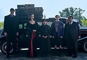 Трейлер второго сезона «Уэнсдэй»: Дженна Ортега возвращается в роли готической подростки