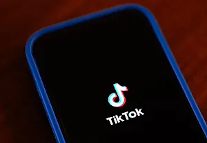 Европейские регуляторы снова проверяют TikTok из-за передачи данных в Китай