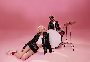 Бруно Марс и BLACKPINK: сюрприз на сцене Лос-Анджелеса