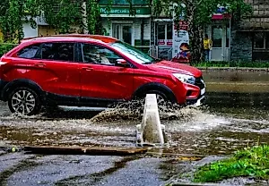 Как получить компенсацию за затопленный автомобиль: советы юриста
