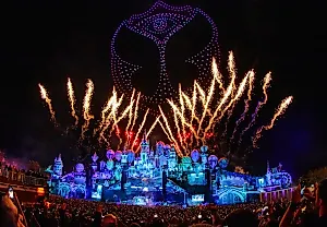 Главная сцена Tomorrowland сгорела за двое суток до фестиваля