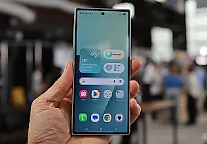 Samsung делает складные телефоны
дороже и тоньше