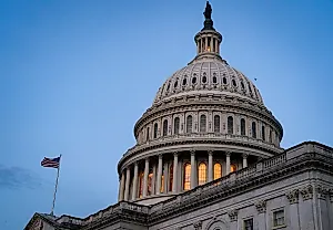 Конгресс США урезал финансирование общественных СМИ