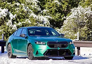 BMW M5: гибридная тяжесть — тест-драйв нового суперседана