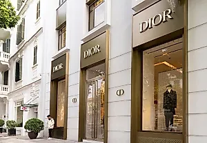 Dior сообщает о масштабной утечке данных клиентов