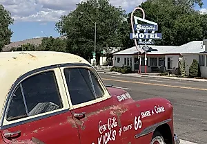 Классические машины города Селигман: путешествие по Route 66