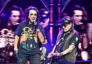 Прощание со звездой – Купер и Депп отдали дань Оззи Осборну