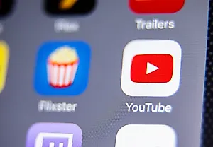 YouTube ослабляет запрет на мат в видео