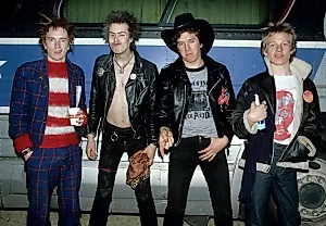 Джон Лайдон называет новый тур Sex Pistols «караоке»